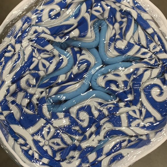 novafoam Roll-Out Memory Foam Lounger, Reversible - Picture 11 of 16